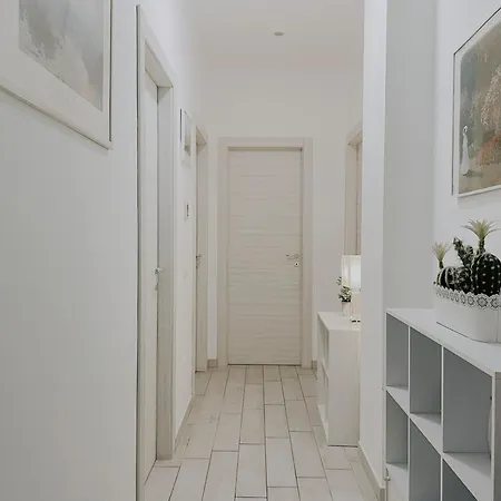 My Dream -123m2 - Parcheggio Gratuito - Metro B Apartamento